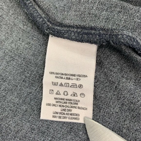 Free People Tunic Top Women’s Size XS Black Floral Print Sleeveless Keyhole Back - Picture 4 of 5